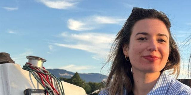 Κωνσταντίνα Τσουκαλά – Σταθάκη: “Ο τουρισμός σήμερα καταστρέφει το προϊόν που πουλάει”