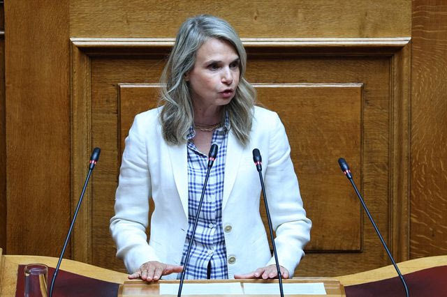 Μιλένα Αποστολάκη: Οι πολίτες δεν χρειάζονται πανηγυρισμούς, αλλά βιώσιμες ρυθμίσεις