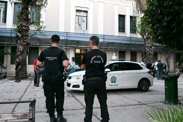 Άργος: Προφυλακιστέοι οι αστυνομικοί που πυροβόλησαν τον 20χρονο - Τι υποστήριξαν