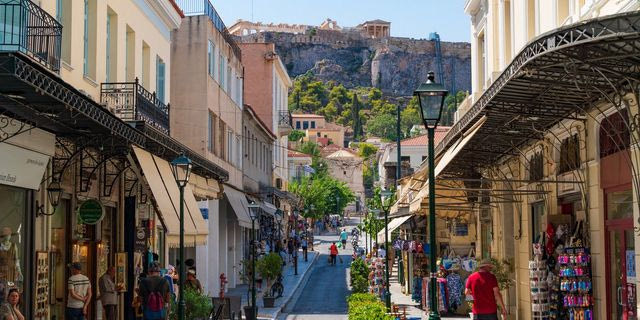 Δημογραφικό: Κατέρρευσαν οι γεννήσεις στην Ελλάδα μέσα σε 20 χρόνια