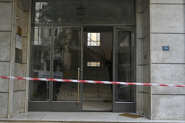 Νεκρός εντοπίστηκε μέσα στο γραφείο του στο κέντρο της Αθήνας ο ποινικολόγος Σταύρος Γεωργίου.