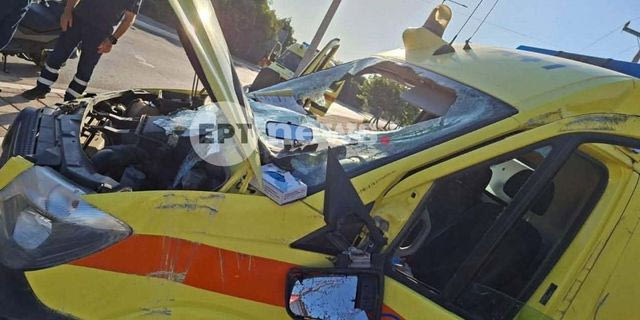 Χανιά: Συγκλονίζουν οι λεπτομέρειες της σύγκρουσης του ασθενοφόρου με ΙΧ – Η ανακοίνωση των εργαζόμενων του ΕΚΑΒ