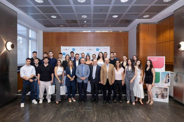 Eurolife FFH: Συνεργασία με το Οικονομικό Πανεπιστήμιο Αθηνών που φέρνει την εμπειρία της ασφαλιστικής αγοράς στην εκπαίδευση