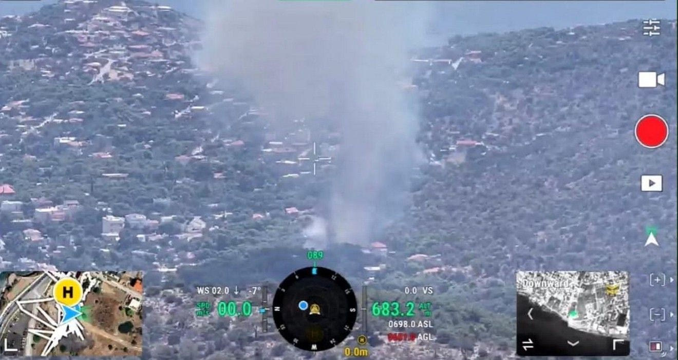 Μεγάλη φωτιά στη Σαλαμίνα κοντά σε σπίτια - Εκκενώνονται οικισμοί