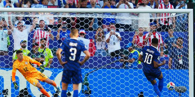 Παραγουάη – Γαλλία 0-1: Με πέναλτι του Εμπαπέ η πρόκριση στους “8” του Μουντιάλ