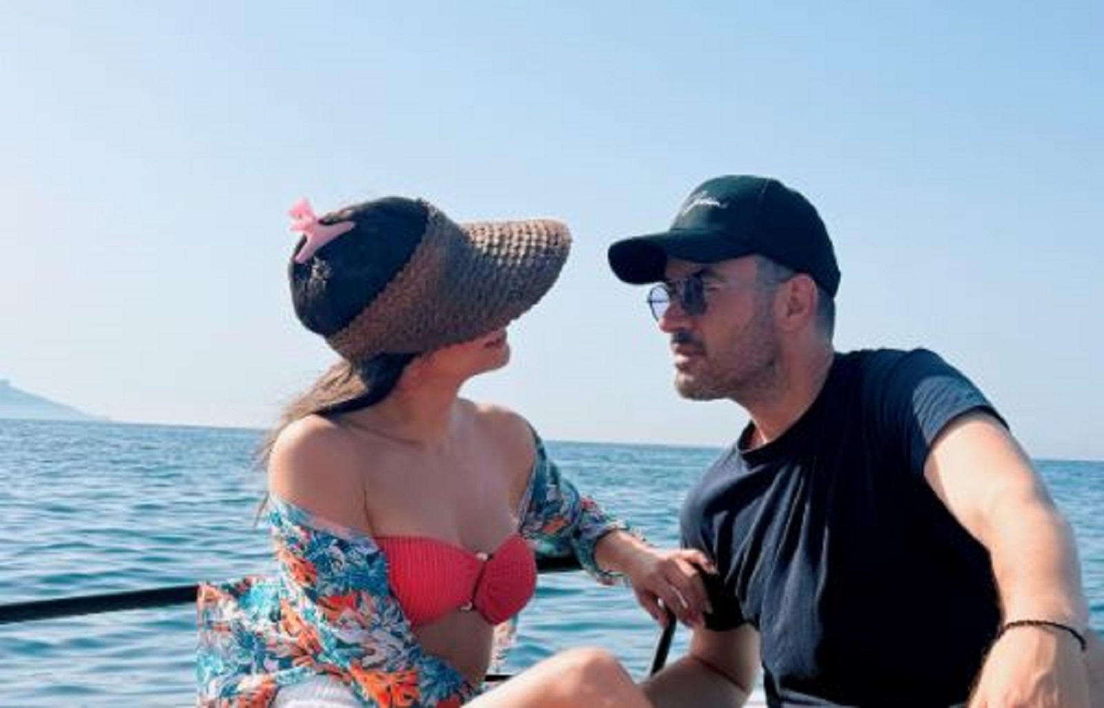 Κατερίνα Γερονικολού σε Γιάννη Τσιμιτσέλη: “Χρόνια πολλά καπετάνιε μου”