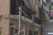 Ίλιον: Φορτηγό μετακόμισης έπεσε σε κολώνα και την “έκοψε” στη μέση