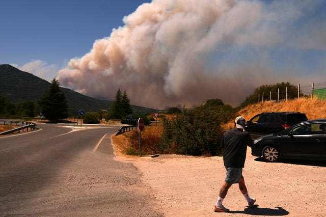 Ισπανία: Φλέγεται η Μαδρίτη - "Η φωτιά είναι στο απόγειό της, αδύνατον να τη σβήσουμε"