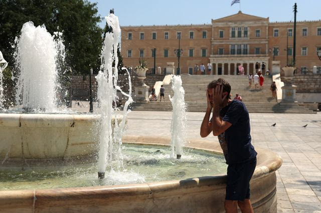 Επικαιροποιήθηκε το έκτακτο δελτίο της ΕΜΥ – Στον νότο καύσωνας, στον βορρά καταιγίδες