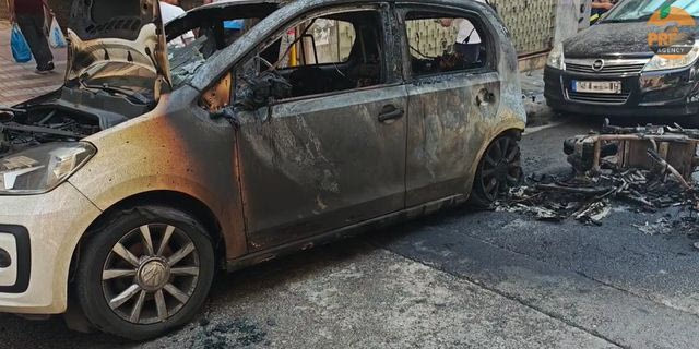 Κυψέλη: Φωτιά που ξέσπασε σε ηλεκτρικό πατίνι κατέκαψε ΙΧ – Ακούστηκε ήχος έκρηξης