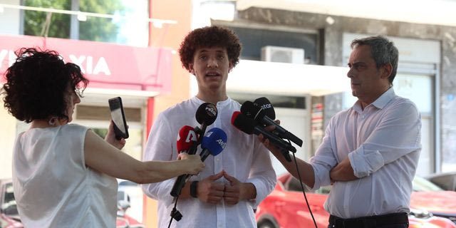 ΣΥΡΙΖΑ: Παραιτήθηκε η αναπληρώτρια γραμματέας και αλλά τέσσερα μέλη της ΠΓ