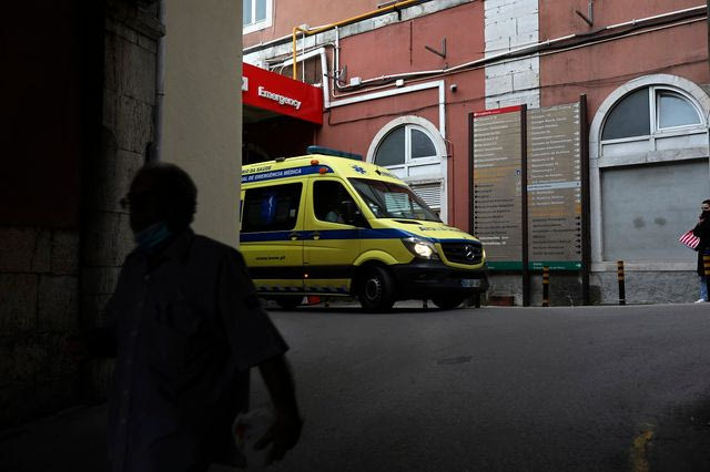 Λισαβόνα: Λεωφορείο έπεσε πάνω σε στάση – Δύο νεκροί και 20 τραυματίες