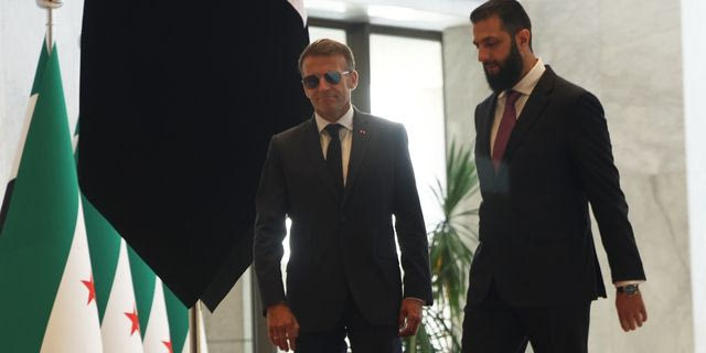 Μακρόν: “Η Γαλλία είναι αξιόπιστος και σταθερός εταίρος της Συρίας”