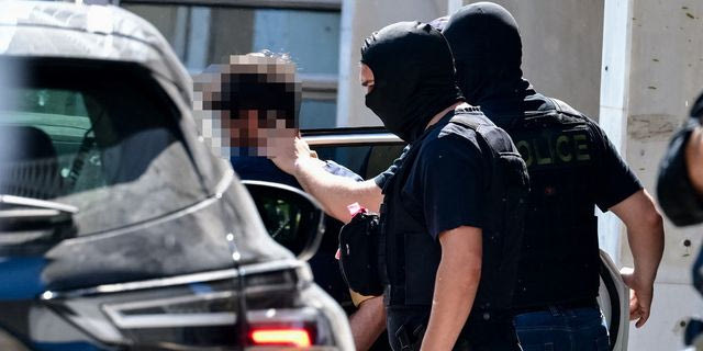 Οι νέες συλλήψεις: Πραγματικοί δράστες ή νέο φιάσκο;