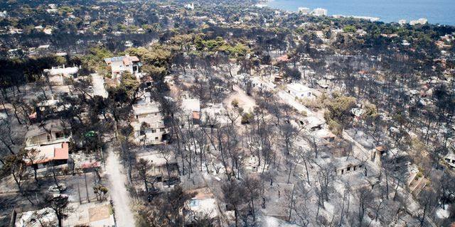ΑΕΡΟΦΩΤΟΓΡΑΦΙΕΣ ΤΗΣ ΕΠΟΜΕΝΗΣ ΜΕΡΑΣ ΑΠΟ ΤΗΝ ΚΑΤΑΣΤΡΟΦΙΚΗ ΠΥΡΓΑΓΙΑ ΣΤΟ ΜΑΤΙ