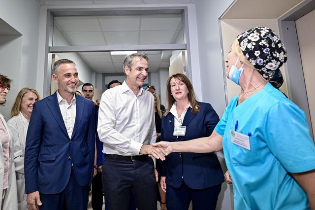 Στο Παίδων Πεντέλης ο Μητσοτάκης μετά τη μεγάλη ανακαίνιση