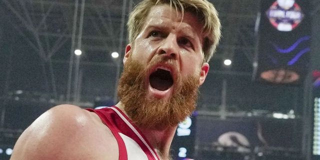 Ολυμπιακός: Αυτό είναι το ποσό που ζητάει για όποια ομάδα της EuroLeague θέλει να αγοράσει τον Γουόκαπ