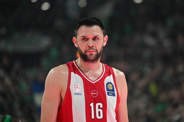 Αυτό είναι το κλειστό διετές συμβόλαιο του Παπανικολάου στον Ολυμπιακό