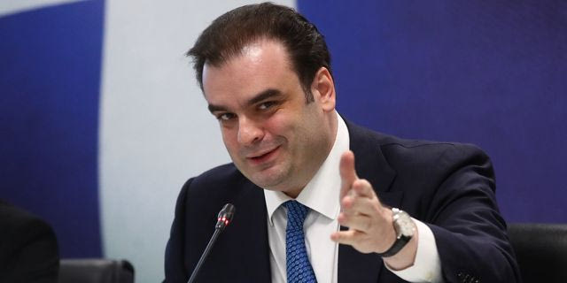 Politico: Η τολμηρή πρόταση Πιερρακάκη για να γεμίσουν τα ταμεία της ΕΕ