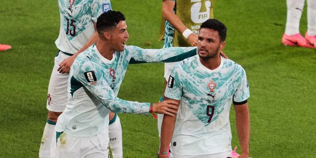 Πορτογαλία – Κροατία 2-1: Η ομάδα του Κριστιάνο στους 16 του Μουντιάλ με ήρωα τον Ράμος