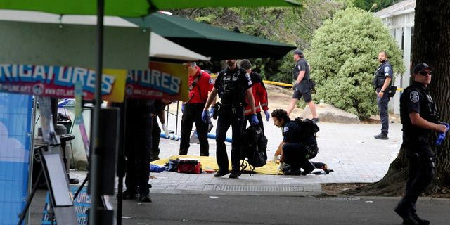Η στιγμή των πυροβολισμών στο Σιάτλ – Τρεις οι νεκροί, αναζητείται δεύτερος ύποπτος