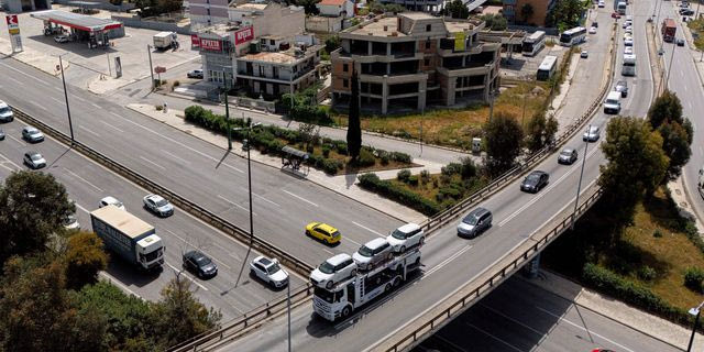 Υπογράφεται, παρουσία Μητσοτάκη, η σύμβαση για τον τριπλό κόμβο Σκαραμαγκά 