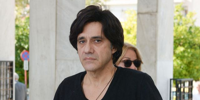 Αλέξης Σταμάτης: Η τελευταία ανάρτησή του – “Δεν περιμένω ένα φάρμακο, αλλά έναν επισκέπτη”