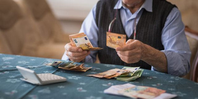 Συντάξεις (φωτογραφία αρχείου)