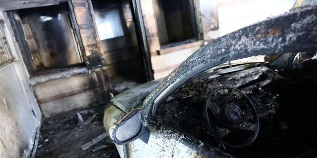 Πυρκαγιά μετά απο επίθεση με γκαζάκια τα ξημερώματα της Δευτέρας σε αυτοκίνητα στη Θεσσαλονίκη σε κατοικίες στελεχών της Νέας Δημοκρατίας