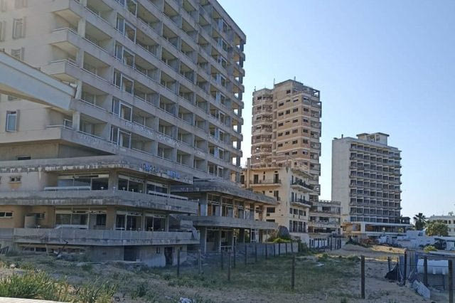 Στιγμιότυπο από τα Βαρώσια