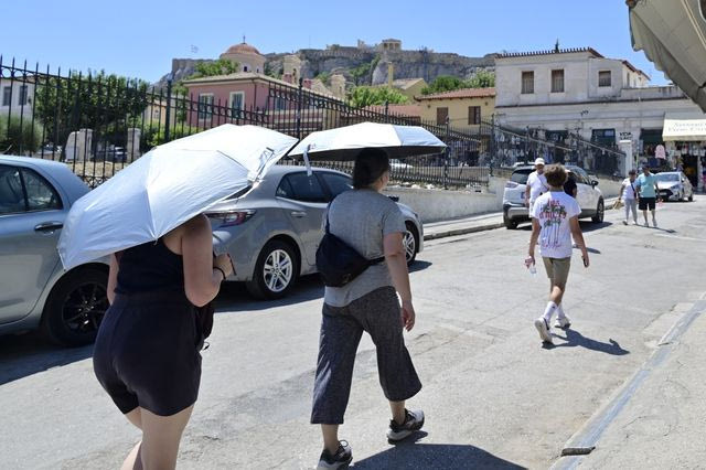 Καιρός: Στους 38 βαθμούς σκαρφαλώνει ο υδράργυρος τη Δευτέρα – Ισχυρά μελτέμια από Τετάρτη