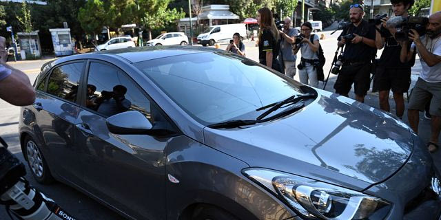 ΜΕΤΑΓΩΓΗ ΣΤΟΝ ΑΝΑΚΡΙΤΗ ΤΟΥ 26ΧΡΟΝΟΥ ΑΦΓΑΝΟΥ ΠΟΥ ΚΑΤΗΓΟΡΕΙΤΑΙ ΓΙΑ ΤΗΝ ΔΟΛΟΦΟΝΙΑ ΤΗΣ 38ΧΡΟΝΗΣ ΒΡΕΤΑΝΙΔΑΣ ΠΟΥ ΒΡΕΘΗΚΕ ΣΕ ΒΑΛΙΤΣΑ ΣΤΗΝ ΚΥΨΕΛΗ