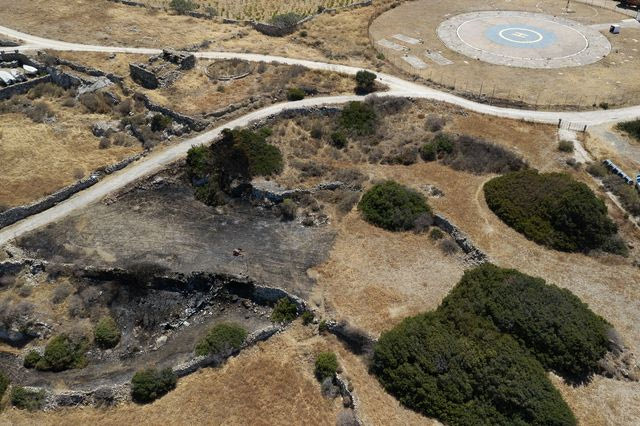 Σίφνος: Αυτοψίες στον τόπο συντριβής του ελικοπτέρου – Τα δύο σενάρια