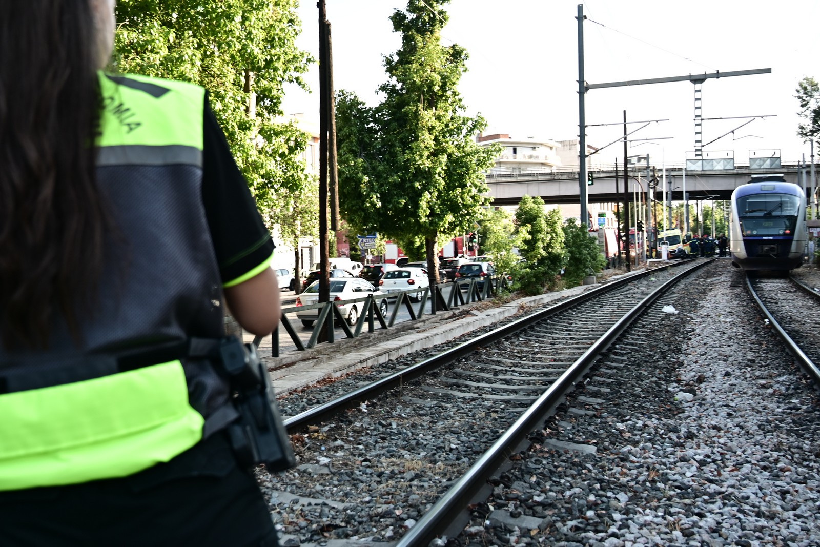Φωτιά στον Ασπρόπυργο – Διακοπή κυκλοφορίας στον Προαστιακό