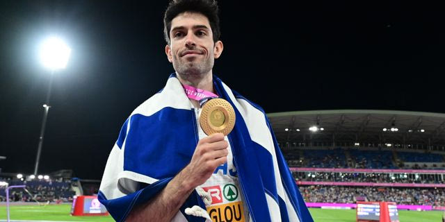 Τεντόγλου: Στο ψηλότερο σκαλί του βάθρου για τέταρτη σερί φορά – Η απονομή του χρυσού μεταλλίου