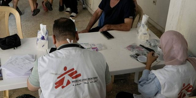 Γιατροί Χωρίς Σύνορα: Δύο χρόνια σιωπής και καμία λογοδοσία για τις θανατηφόρες επιθέσεις στη Γάζα