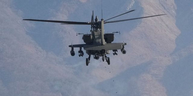 Συνετρίβη αμερικανικό επιθετικό ελικόπτερο στο Τέξας – Nεκροί οι δύο χειριστές