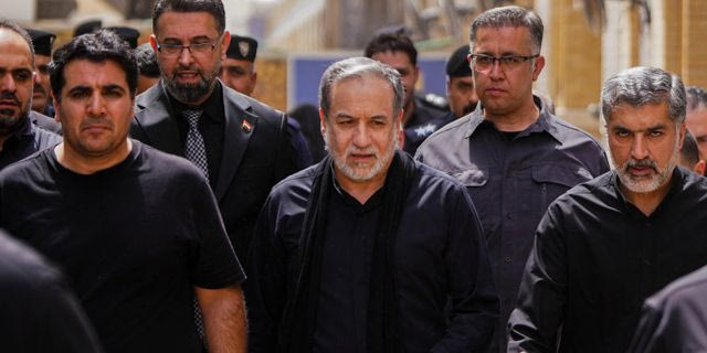Από τις απειλές “εξαφάνισης” στην “ειρήνη” – Πώς το Ιράν έχει εγκλωβίσει τον Τραμπ