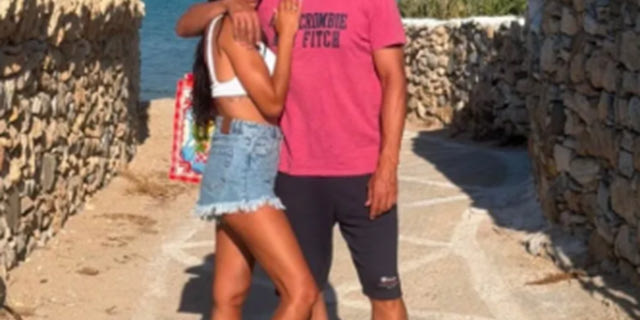 Ιωάννα Μπούκη: “Βασανίζω” τον Αντώνη Σρόιτερ εδώ και 15 καλοκαίρια