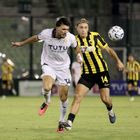 Κηφισιά – ΑΕΚ 1-1: Γκέλα στις καθυστερήσεις – Η βολίδα του Μπένι στο 90+6′ έκοψε βαθμούς απ’ την Ένωση