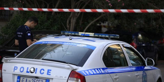 Θεσσαλονίκη: Για ένα μπουκάλι ποτό έπεσαν οι πυροβολισμοί σε ψιλικατζίδικο