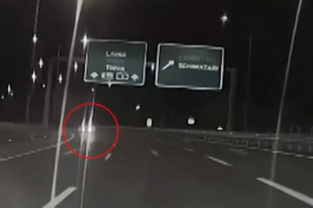 Βίντεο-ντοκουμέντο: ΙΧ κινούνταν ανάποδα στην Αθηνών-Λαμίας με 131 χλμ/ώρα