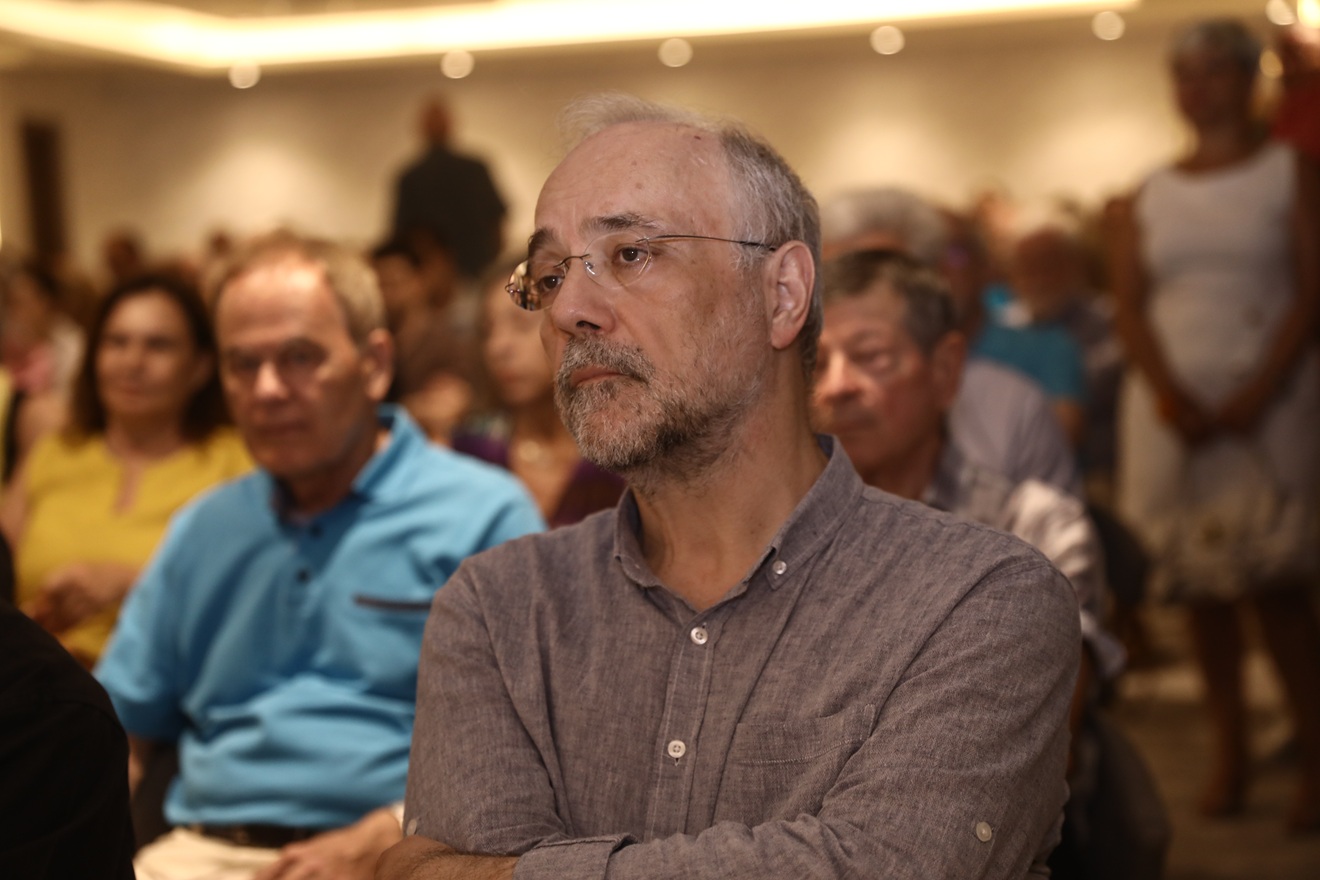 Θανάσης Αυγερινός: Η “Ελπίδα” πεθαίνει μεν τελευταία, αλλά πεθαίνει