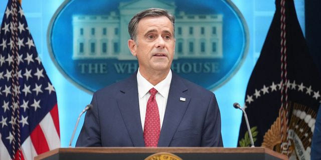Γιατί πήγε ο επικεφαλής της CIA στη Μόσχα – Τα σενάρια για το ταξίδι “αστραπή”
