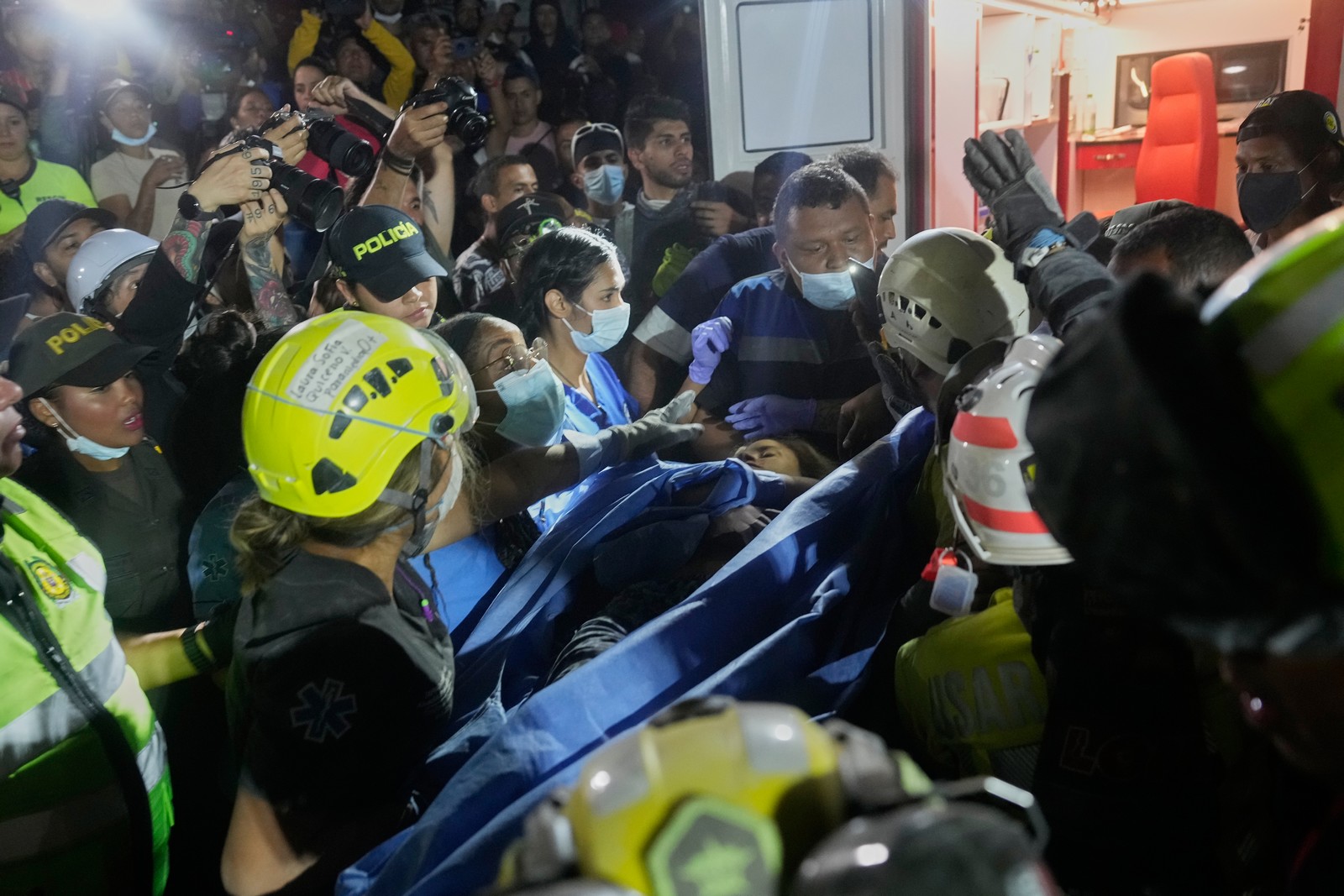 Σεισμός στην Κολομβία: Πέθανε η 32χρονη που είχε ανασυρθεί από τα συντρίμμια μετά από 36 ώρες