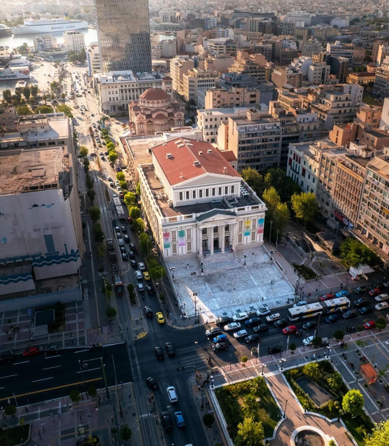 Σεπτέμβριος στο Δημοτικό Θέατρο Πειραιά – “Ελπίζοντας” σε νέους τρόπους συνάντησης