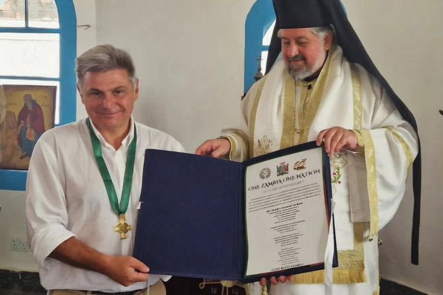Βράβευση του ευρωβουλευτή Νικόλα Φαραντούρη από την Αρχιεπισκοπή Ζάμπιας και Μοζαμβίκης