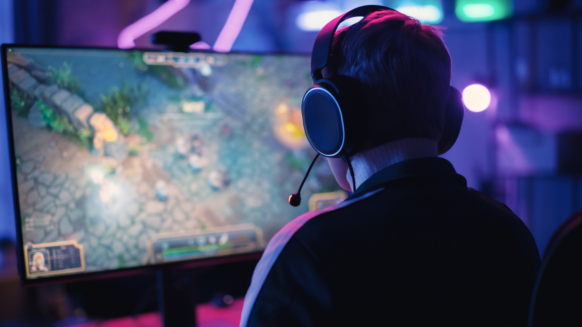 Οι ΗΠΑ προσέλαβαν 2.000 gamers για ελεγκτές εναέριας κυκλοφορίας