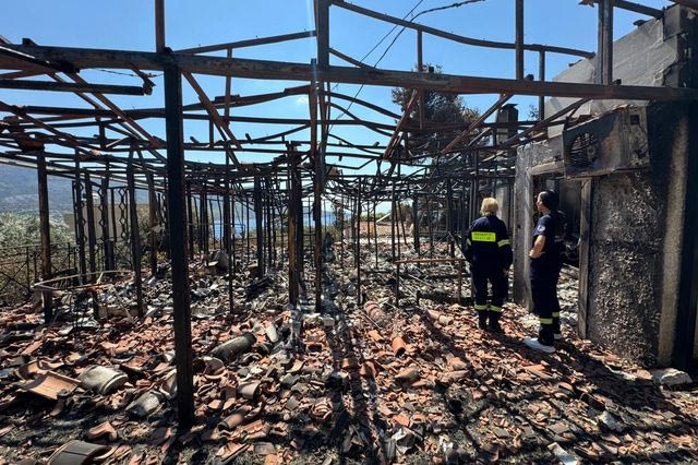 Στο πλευρό εκείνων που βρέθηκαν αντιμέτωποι με τις φλόγες η Humanity Greece