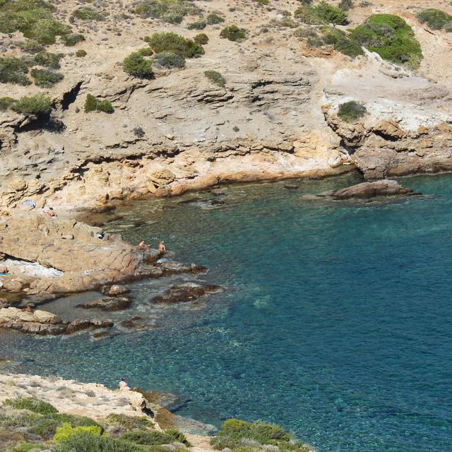 Τα καλύτερα σημεία για βουτιές στα πέριξ της Αττικής